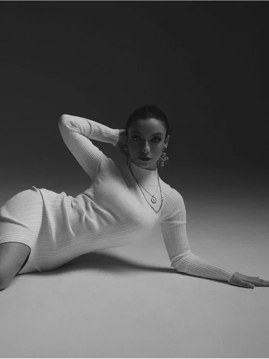 Aritzia Cream Ribbed Long-Sleeve Midi Dress with Side Slit - Picture 2 of 2